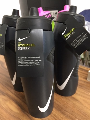 Nike Hyperfuel kulacs, fekete