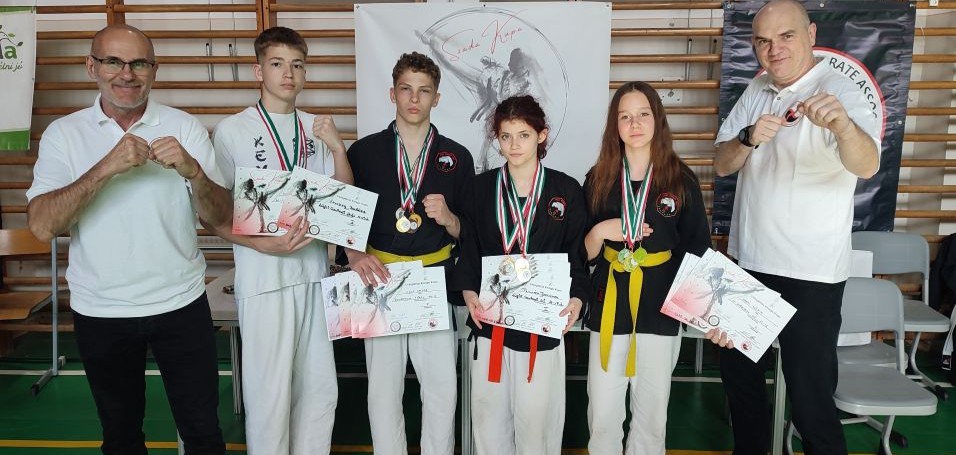 Fegyelem, tisztelet, kitartás: Kempó